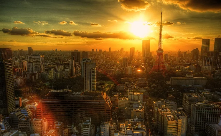 Sunset-over-Tokyo