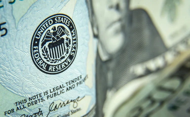 Federal-reserve-logo-on-US-banknote